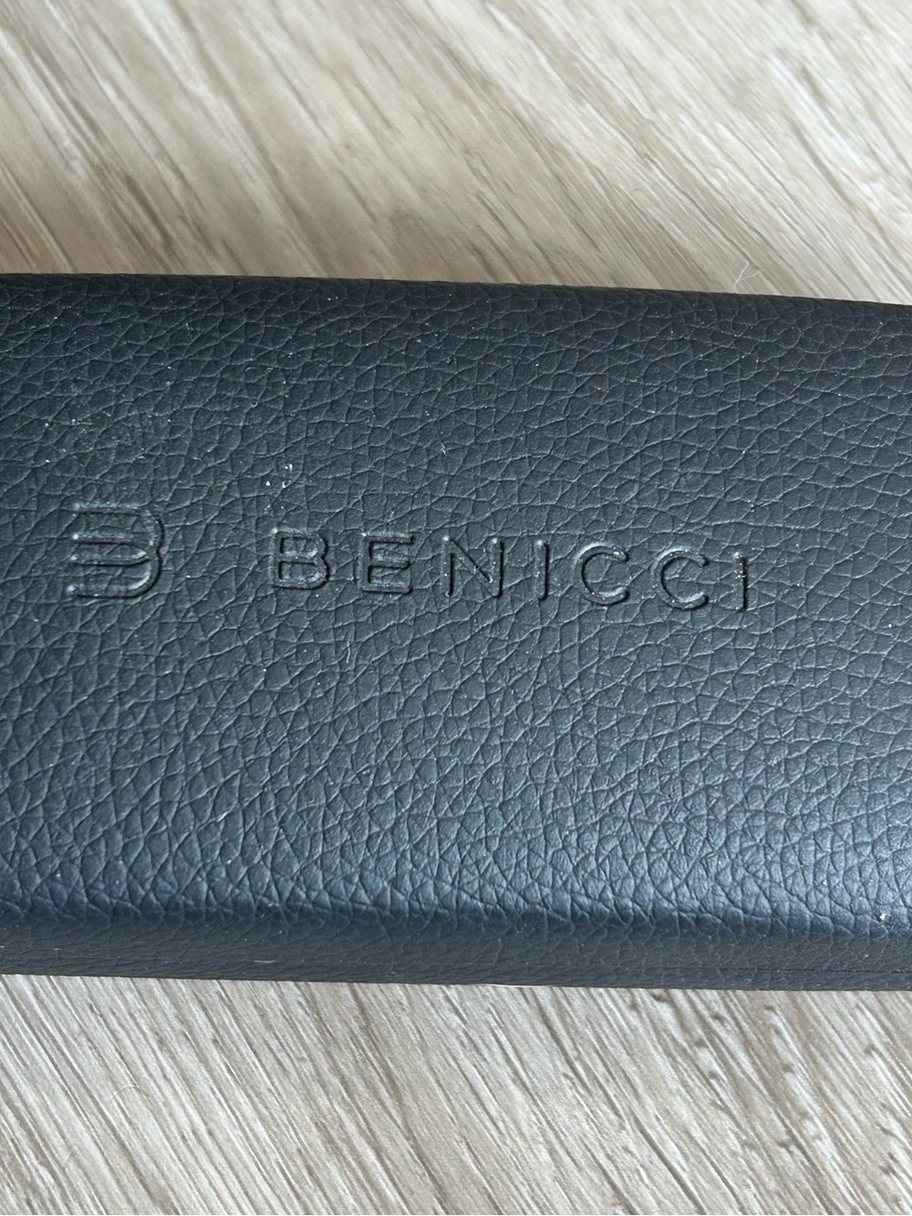 Benicci Blue Light Blocking Glasses - Matte Black Frame with Case - Picture 4 of 5